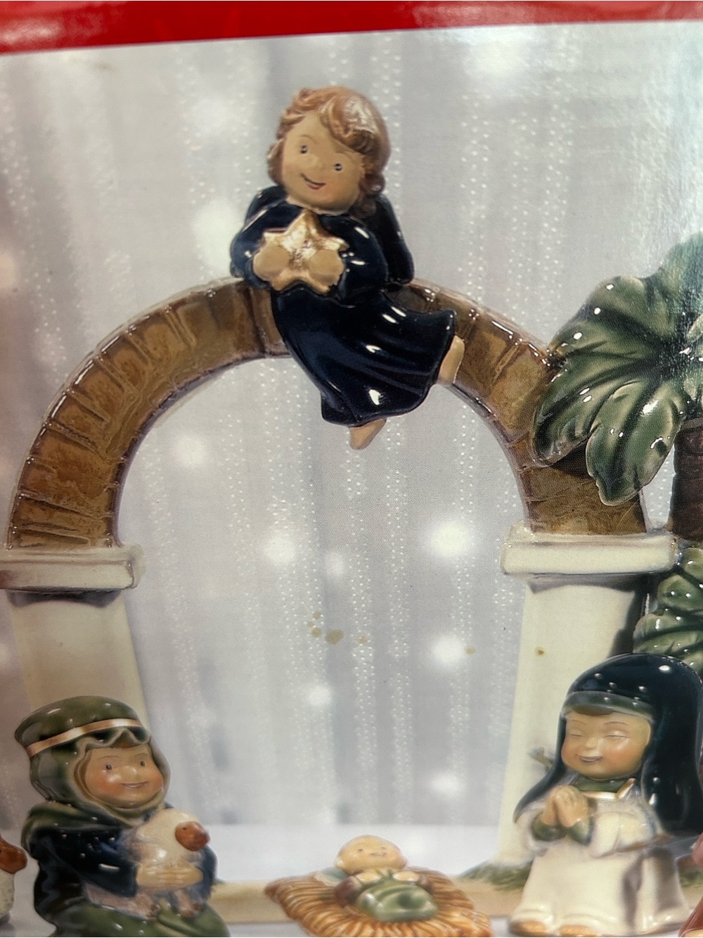 Home Collection Nativity Figurine Set - Green, Brown, Cream - Picture 4 of 6